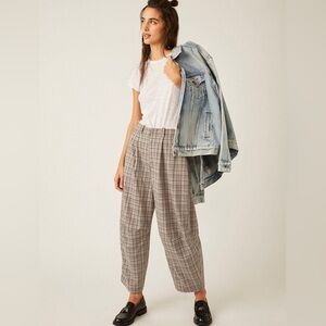 Free People Turning Point Print  Women’s Trouser Pants Sz 4